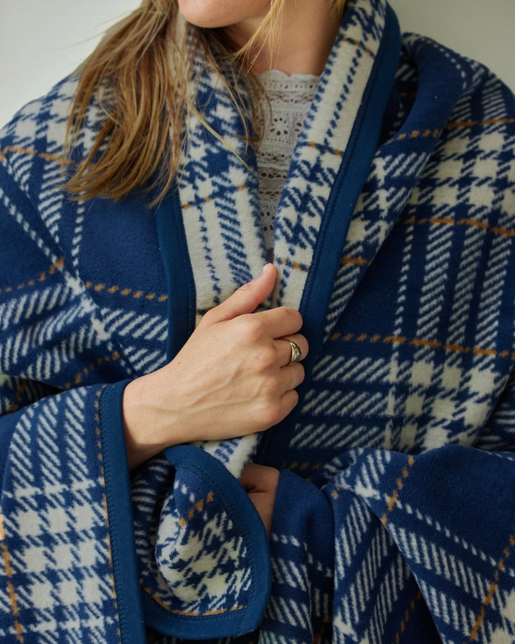 Chappy Wrap Autumn Plaid Vintage Blue Blanket