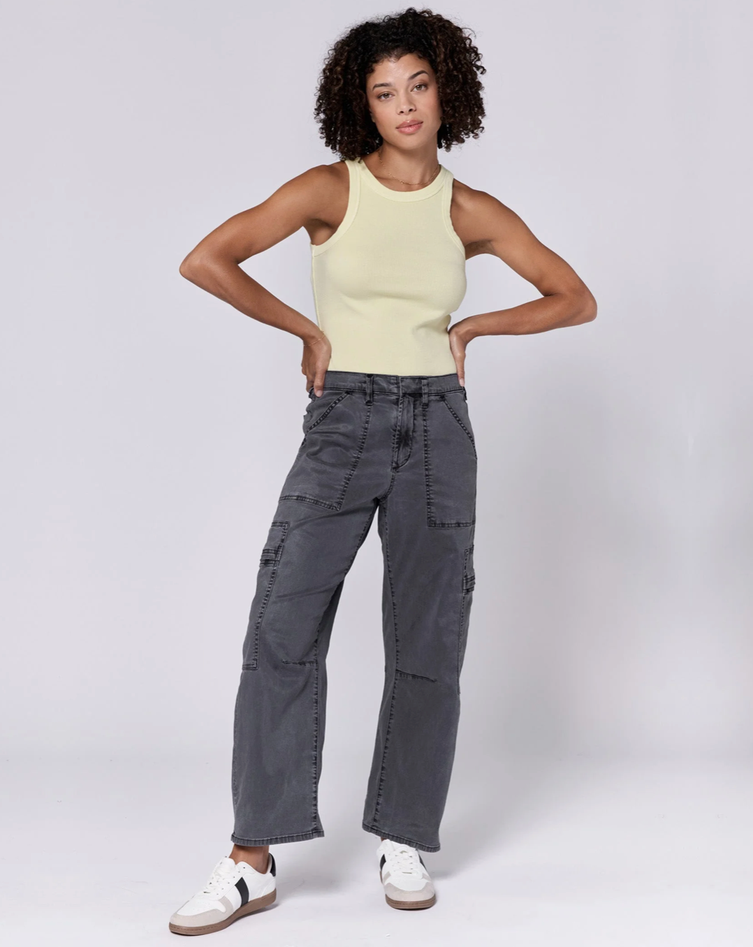 Lasso High Rise Cropped Baggy Fit Pants