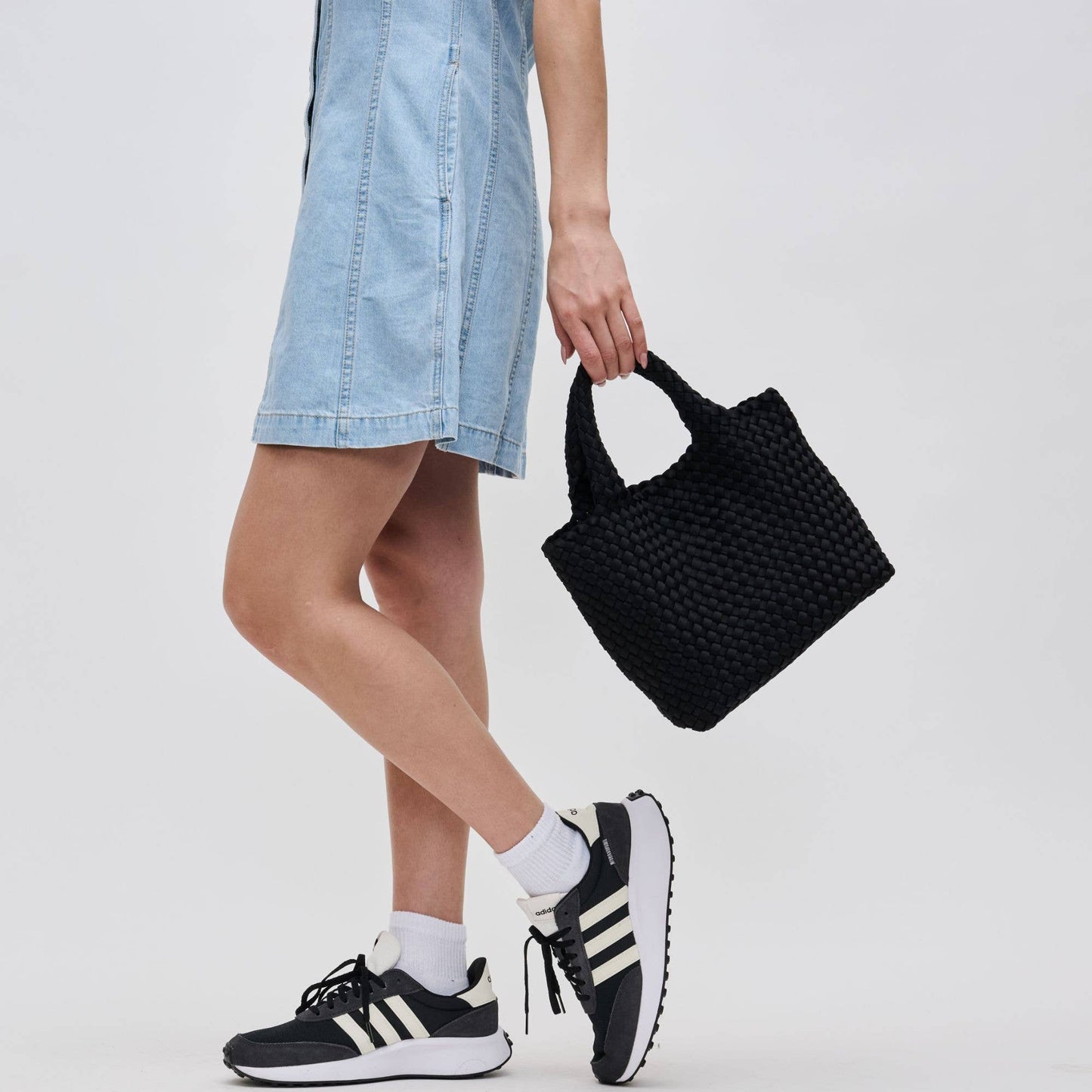 Sky's The Limit - Woven Neoprene Small Crossbody: Olive