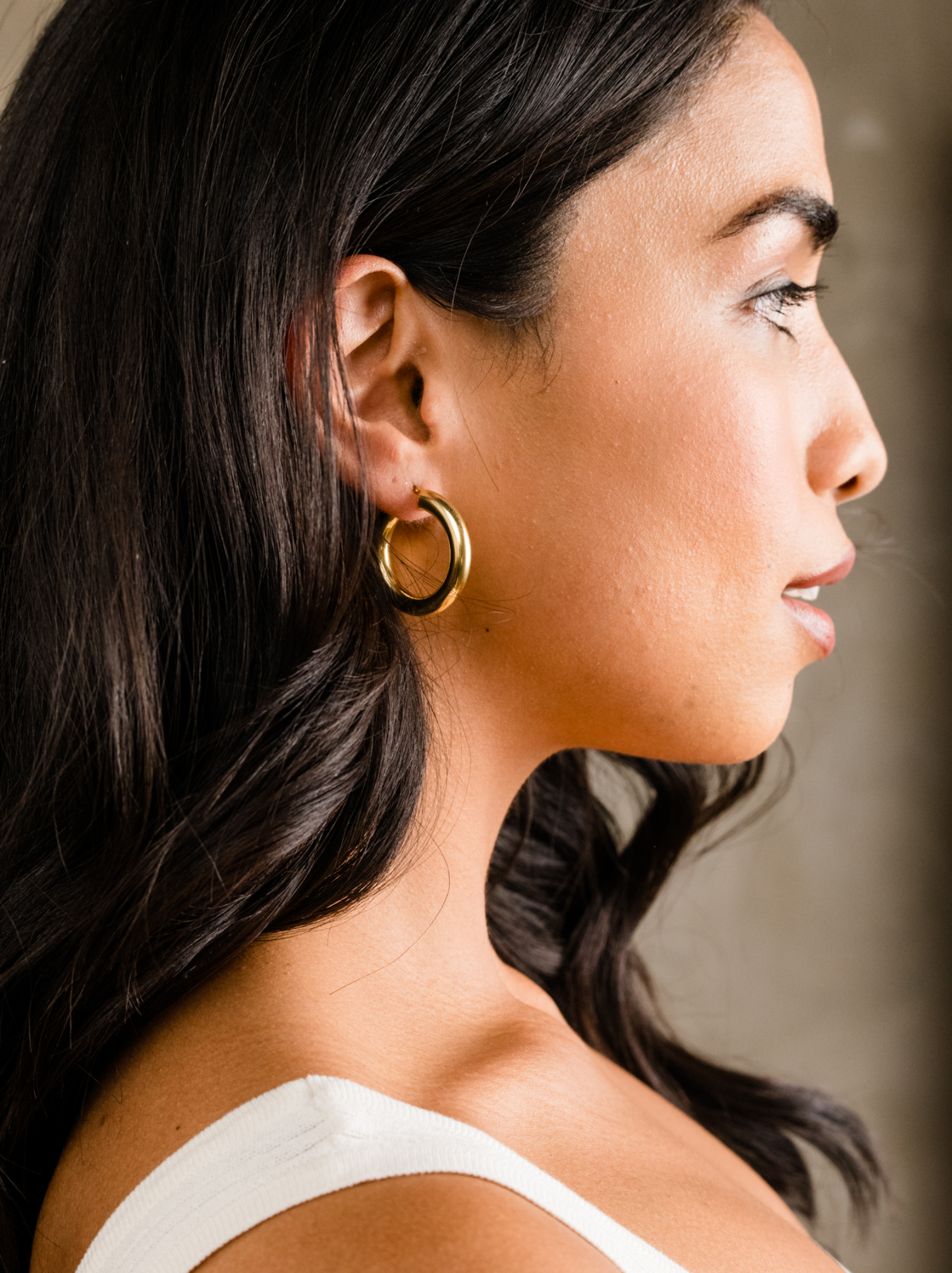 Air Hoops: 18k Gold Plated