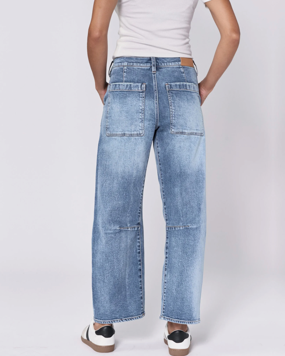 Dear John Lasso High Rise Cropped Loose Fit Jeans