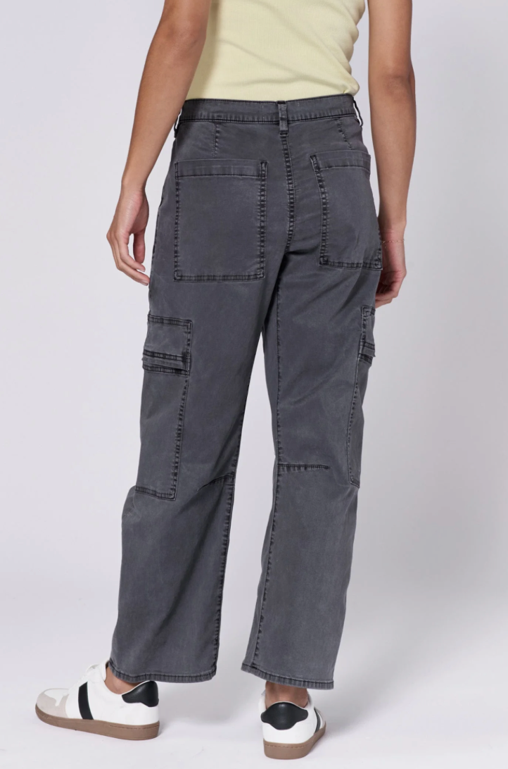 Lasso High Rise Cropped Baggy Fit Pants