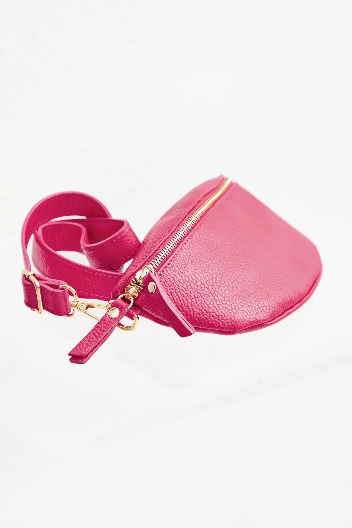 Shelly-Leather Sling Bag