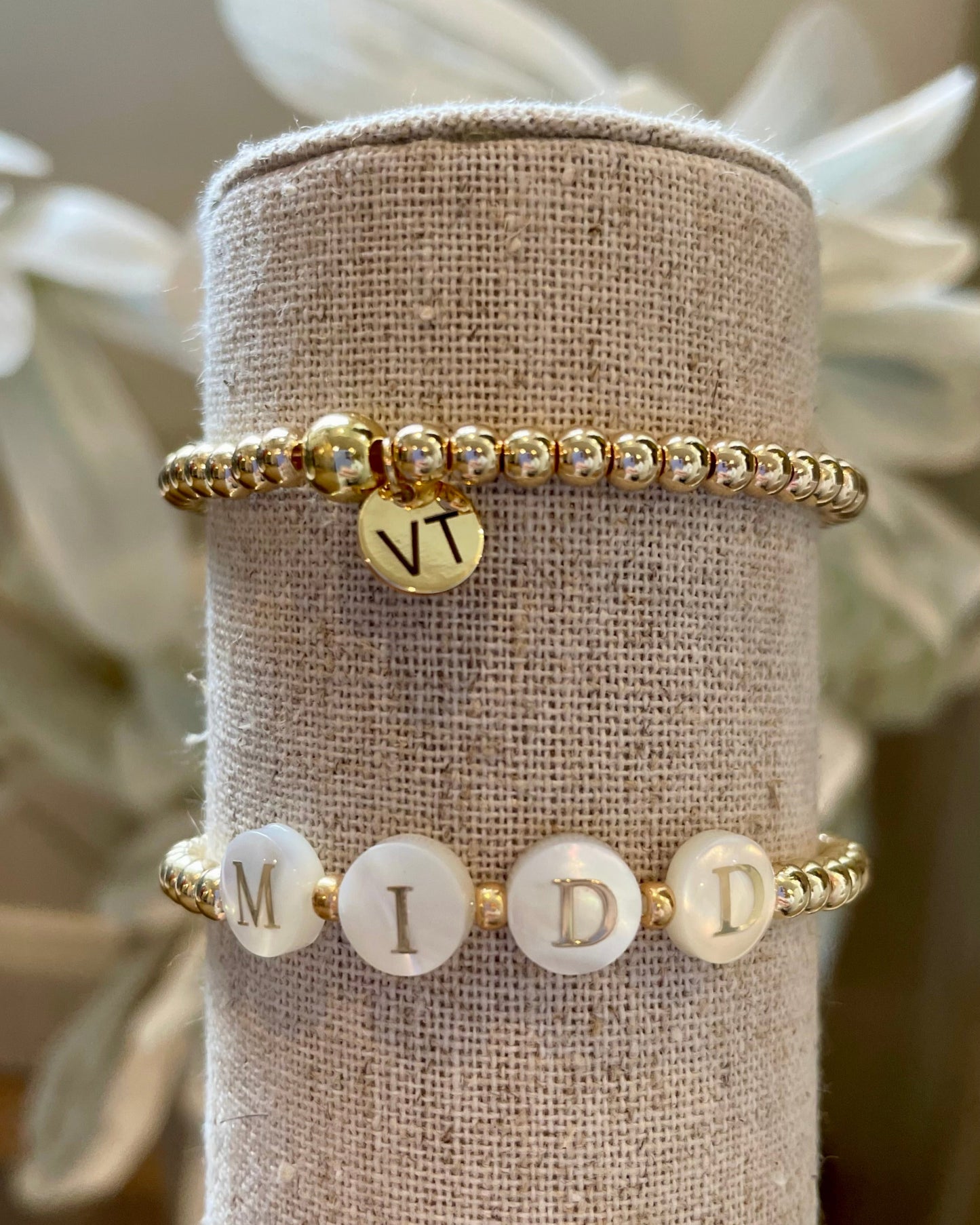 AQ MIDD Stretch Bracelets
