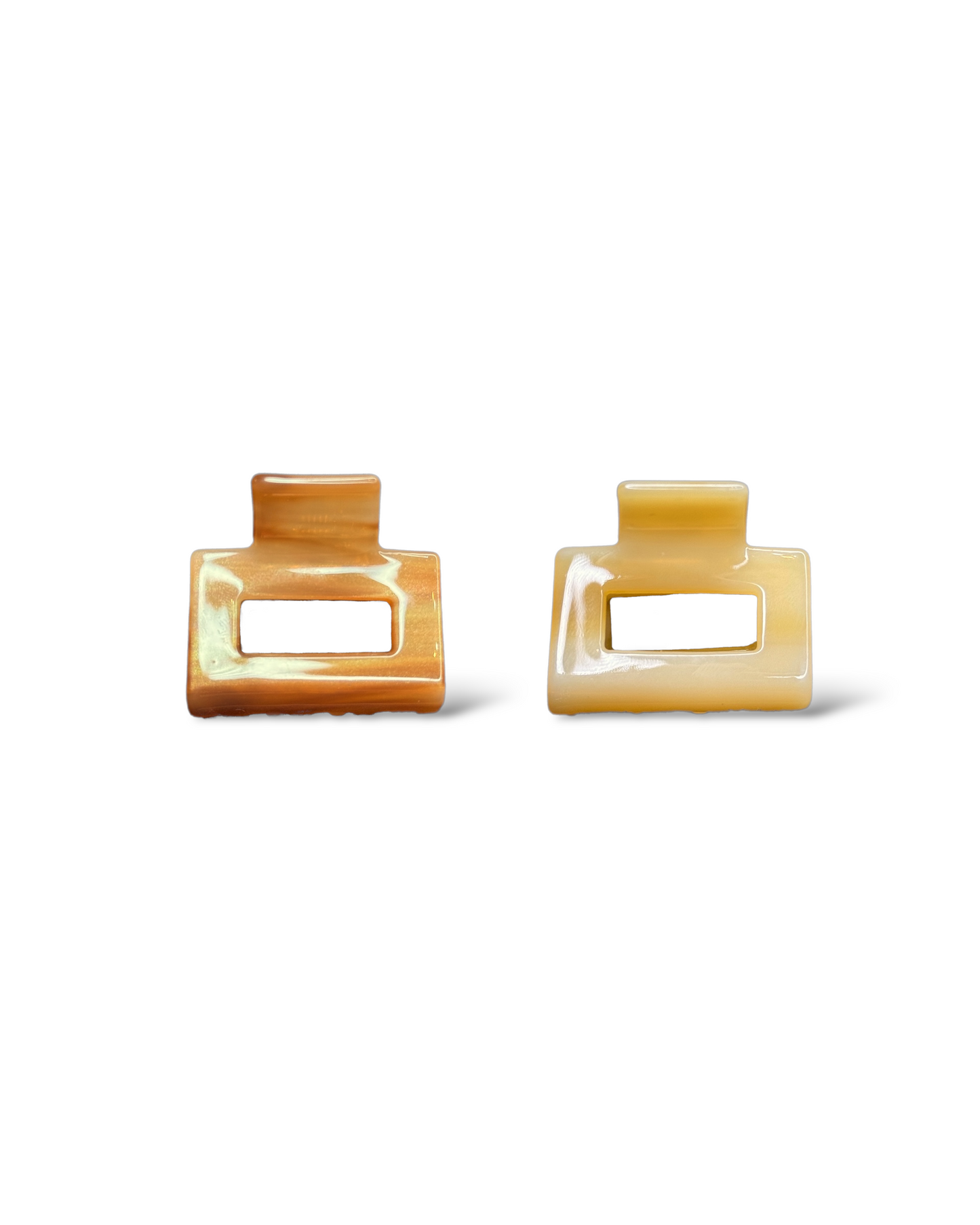 The HoneyLux Acetate Mini Square Claws in the color Blonde on a white background