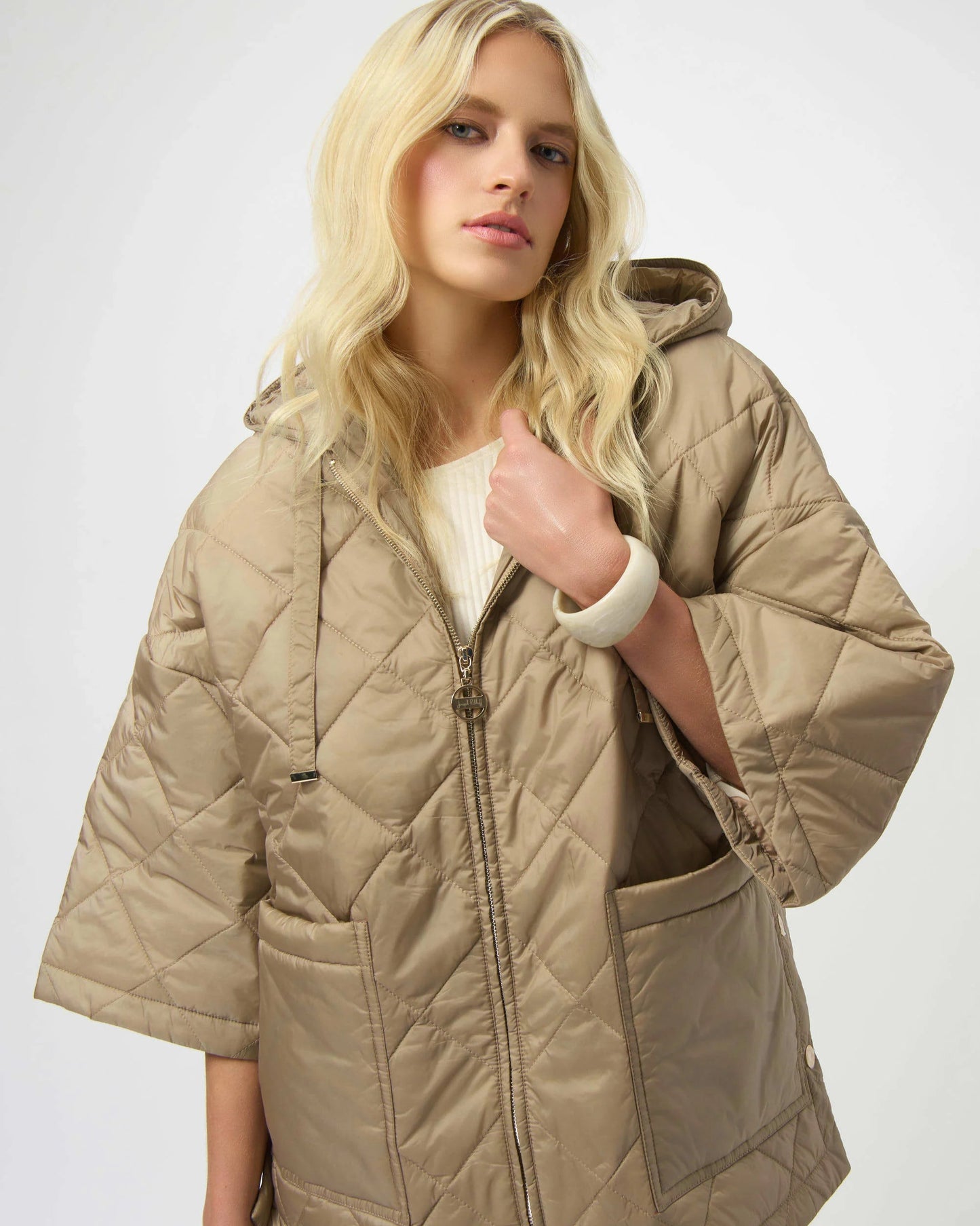 Diamond Quilt Hooded Jacket