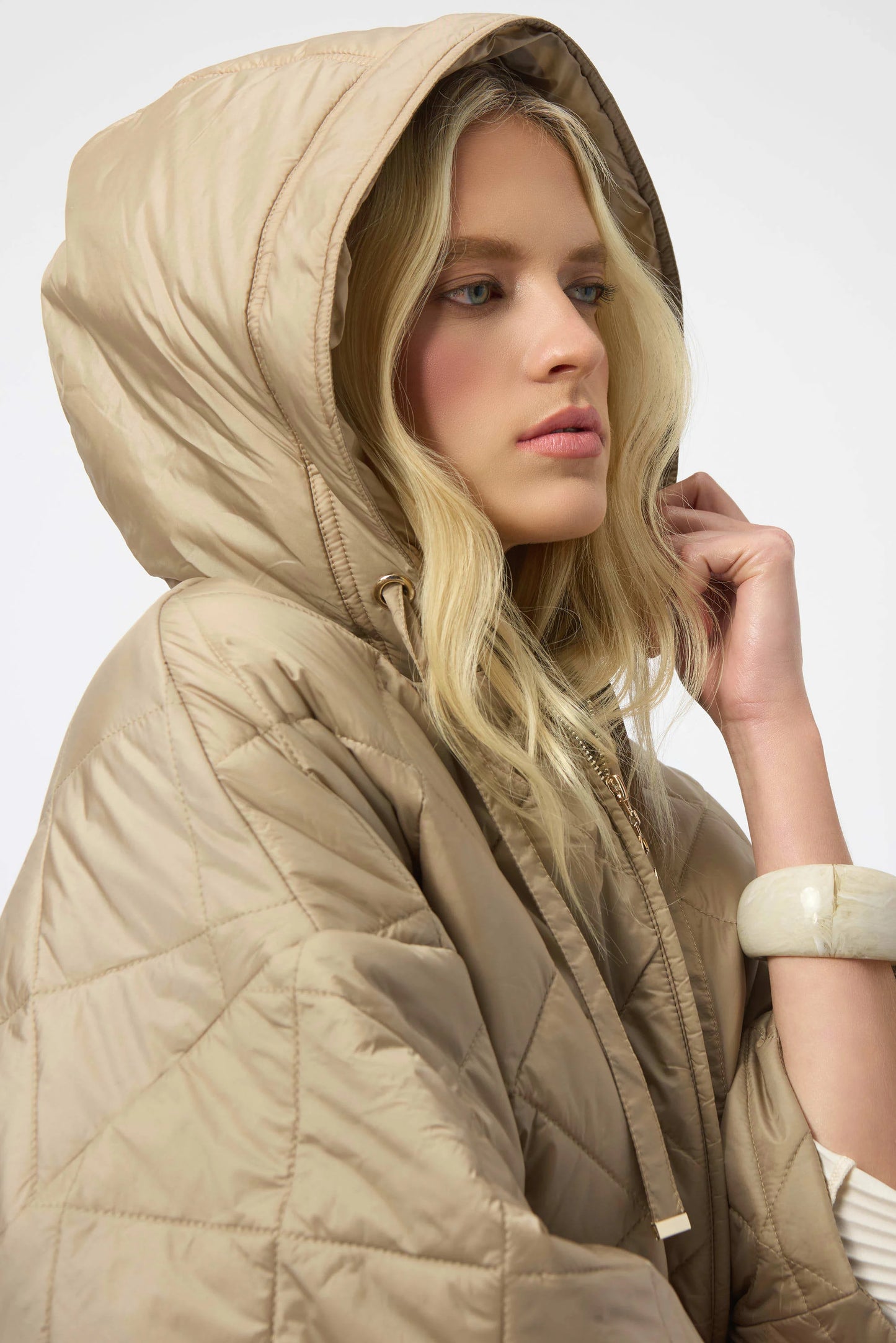 Diamond Quilt Hooded Jacket