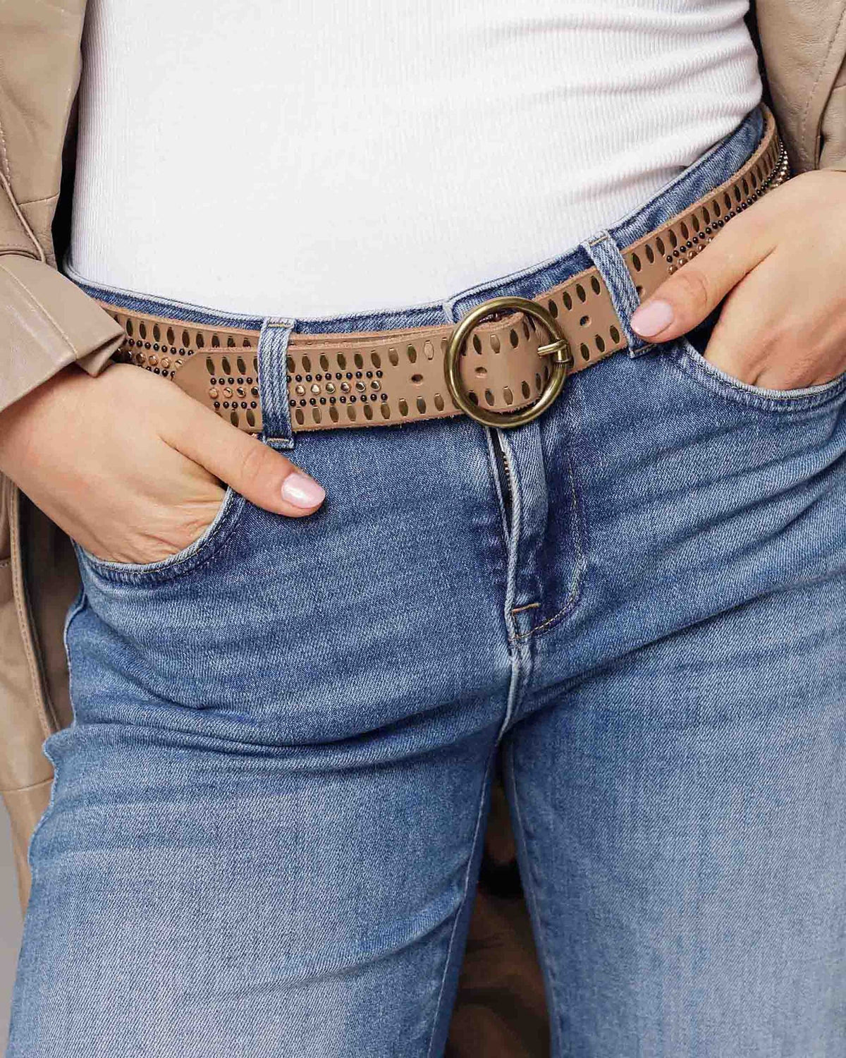 Soraya Studded Leather Belt