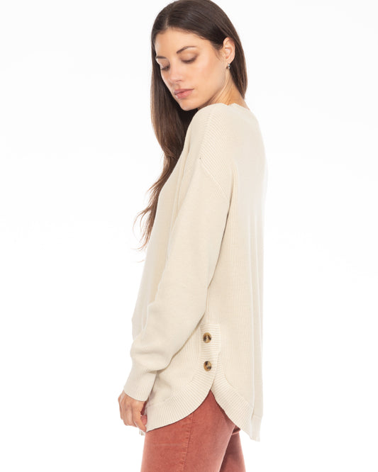 SCOOP HEM PULLOVER