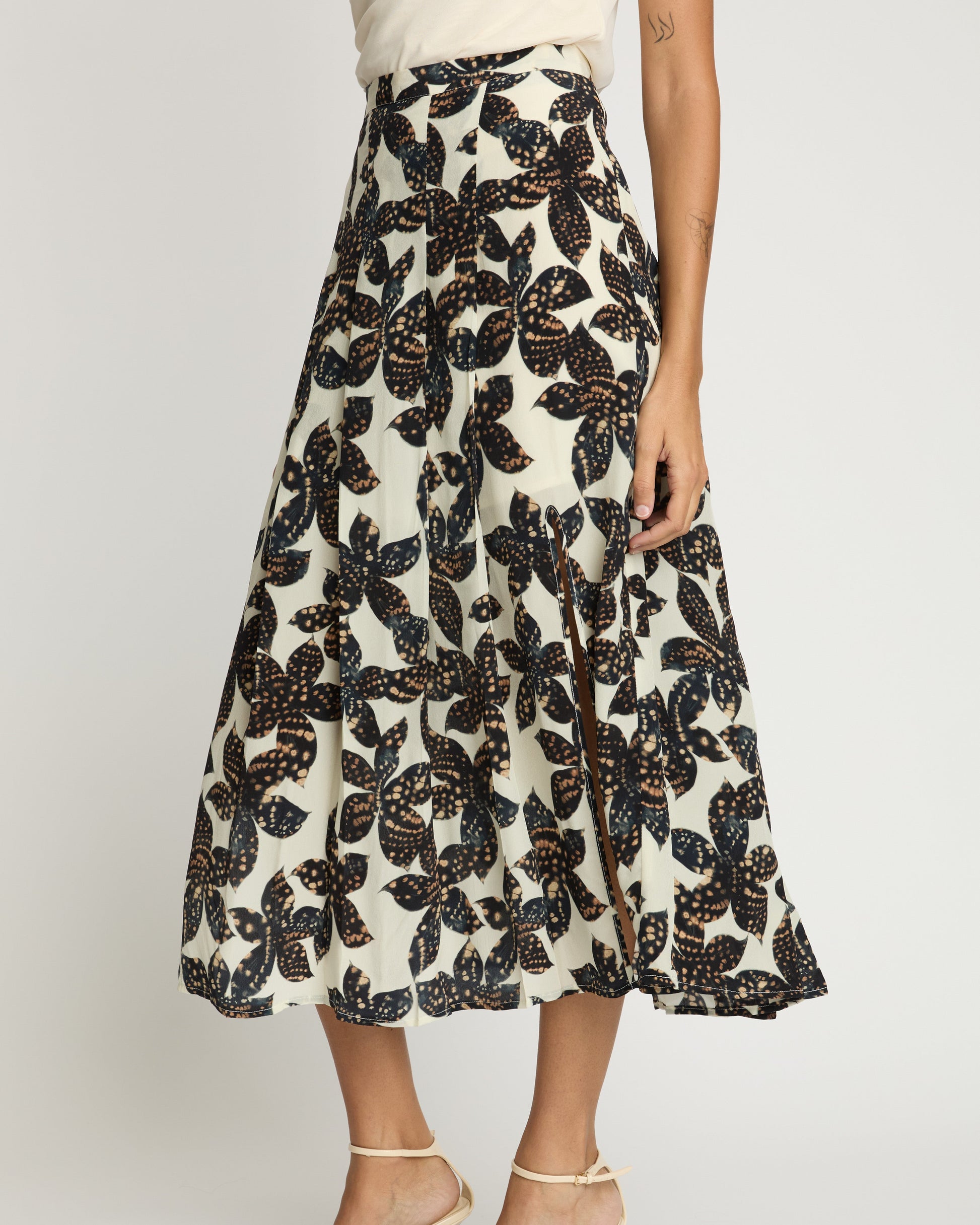 Glenda Skirt in Ink Press